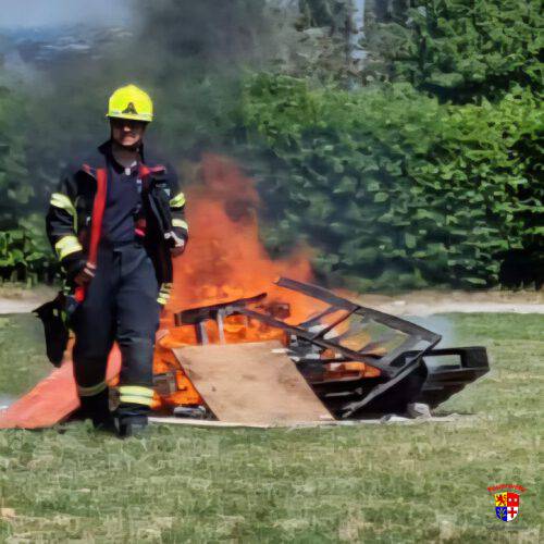 20250602-F2Gartenhaus (103a)